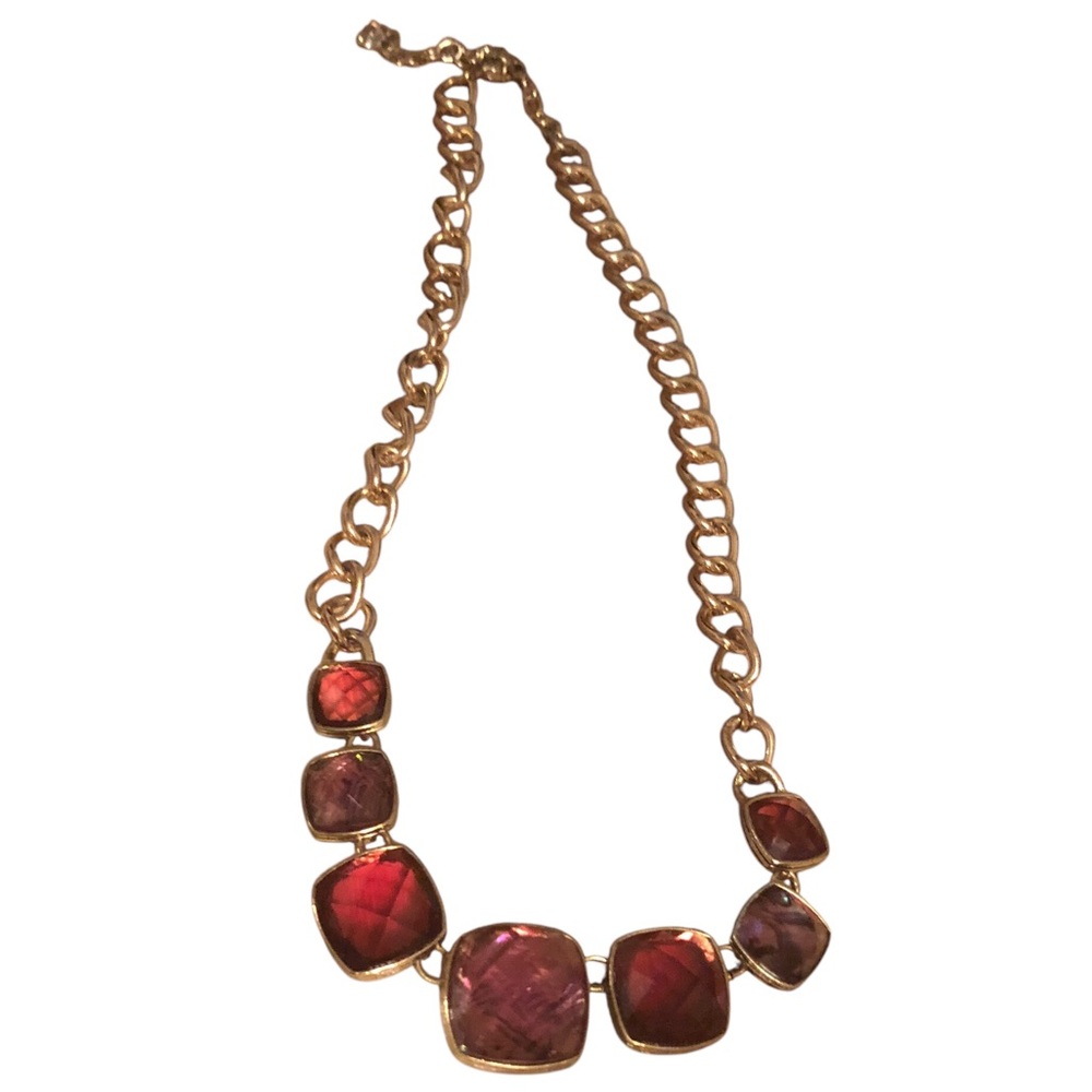 NAPIER - Red Hue Statement Necklace with Gold Tone Chain 16”‎ with 3” Extender